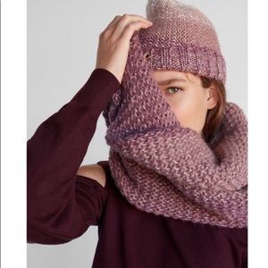 Express Twisted Ombre Snood